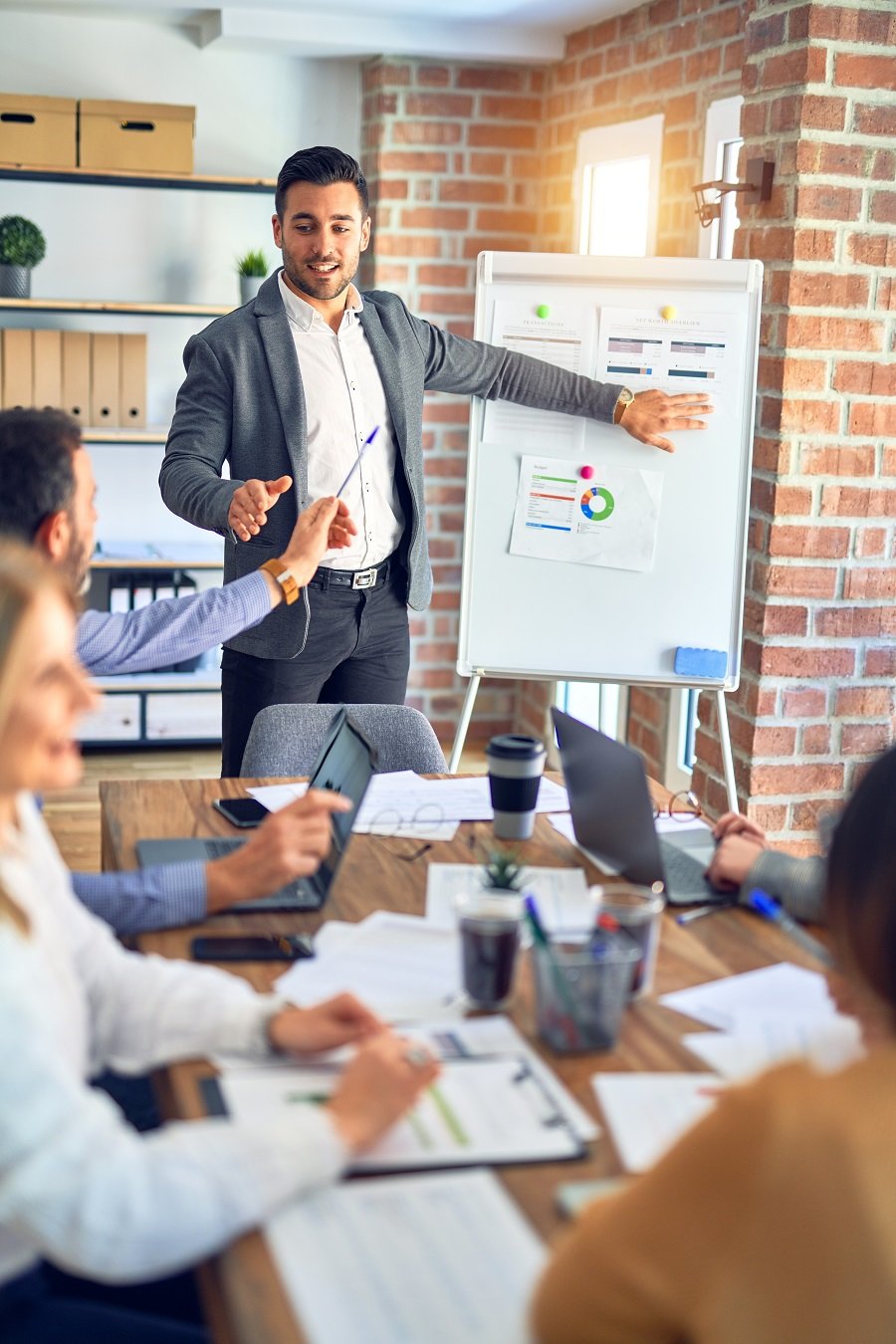 Arvant Business Solutions consulting team providing ERP, CRM, and cloud services